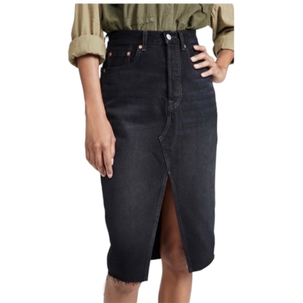 Levi’s High Rise Deconstructed Denim Pencil Skirt Black Jean Midi Size 29/8